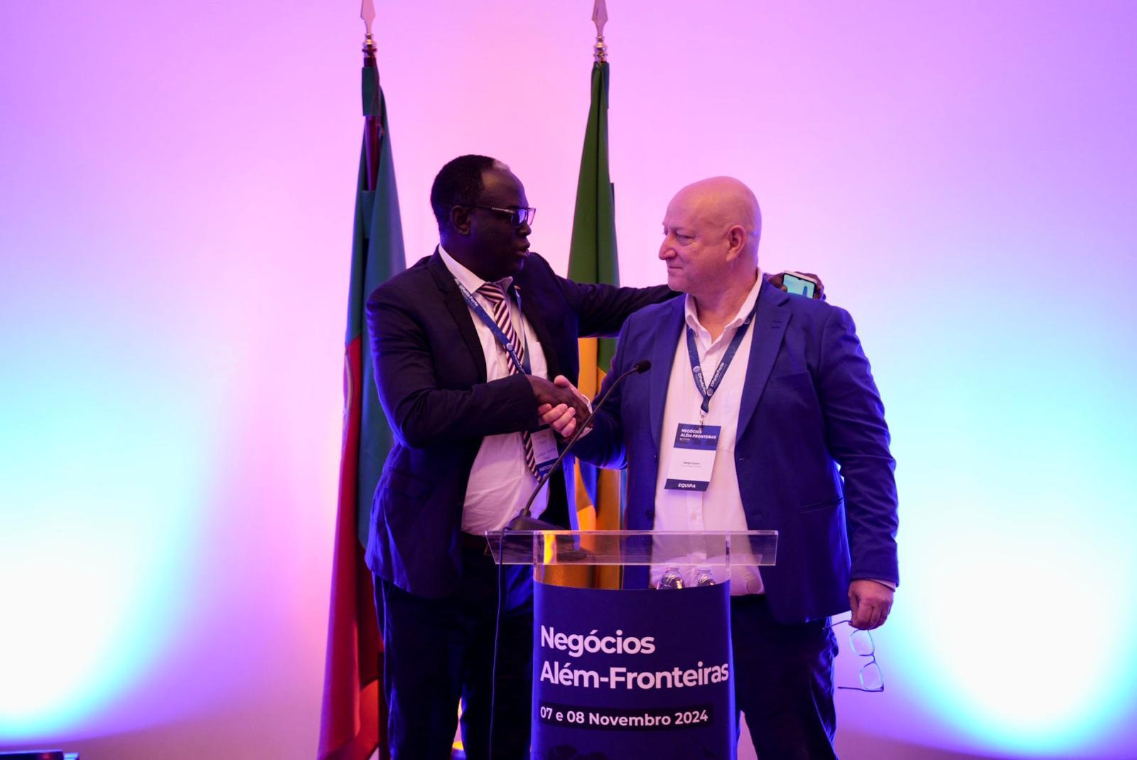 Negócios Além-Fronteiras Portugal